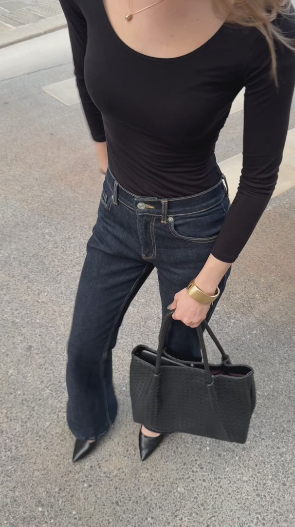 Sac en cuir végétalien pour une expérience de shopping surdimensionnée