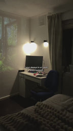 Přenosný HD projektor s vestavěným reproduktorem pro použití doma i venku