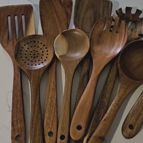 Natural Teak 9-Piece Kitchen Utensil Set For Cooking | petprovac