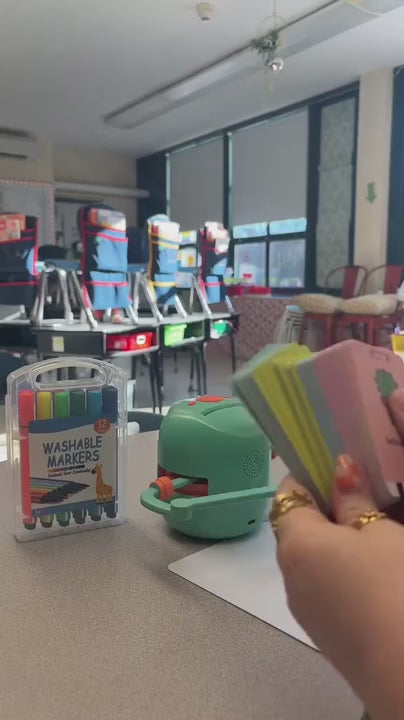 روبوت الرسم الإبداعي دودل بوت للأطفال