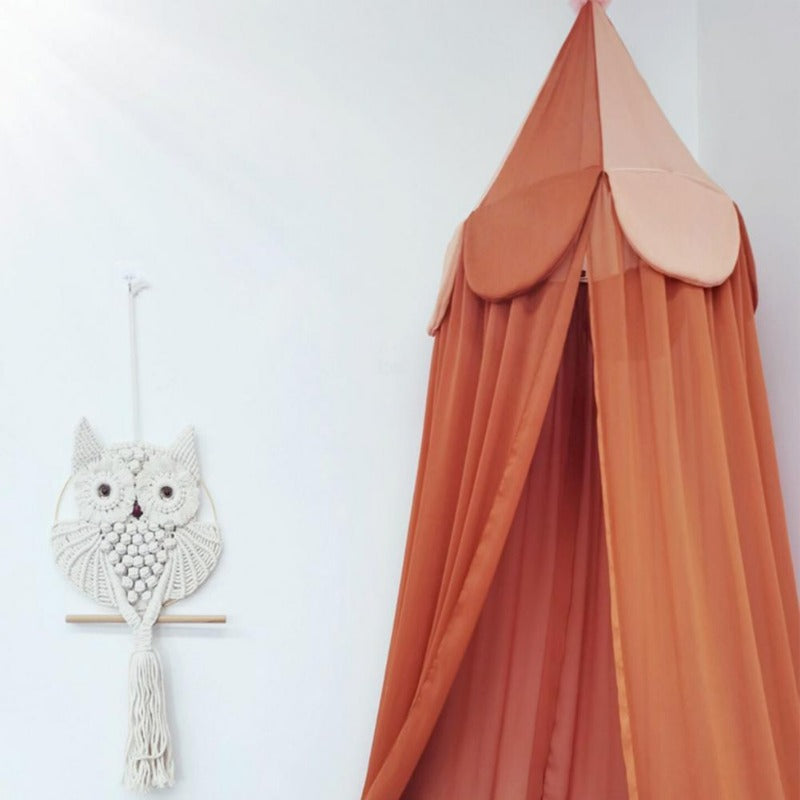 CirroNest Circus Chiffon-Baldachin und Bettwäsche-Set für das Kinderzimmer mit verspielten Motiven