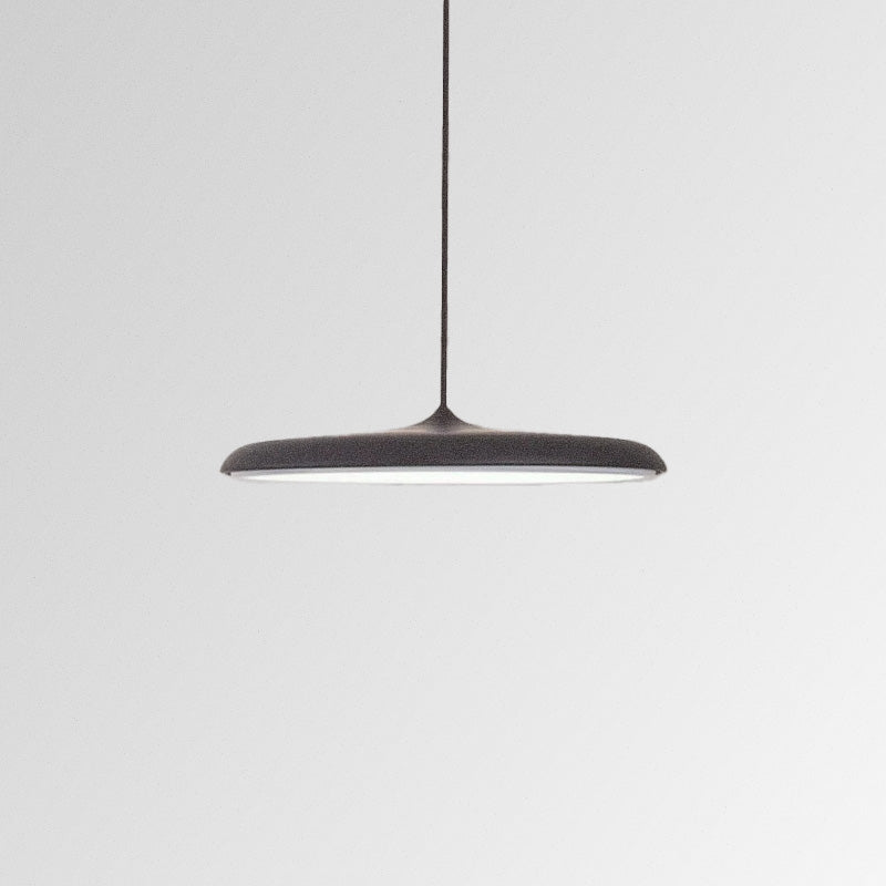 Liora | Pendelleuchte mit Schirm