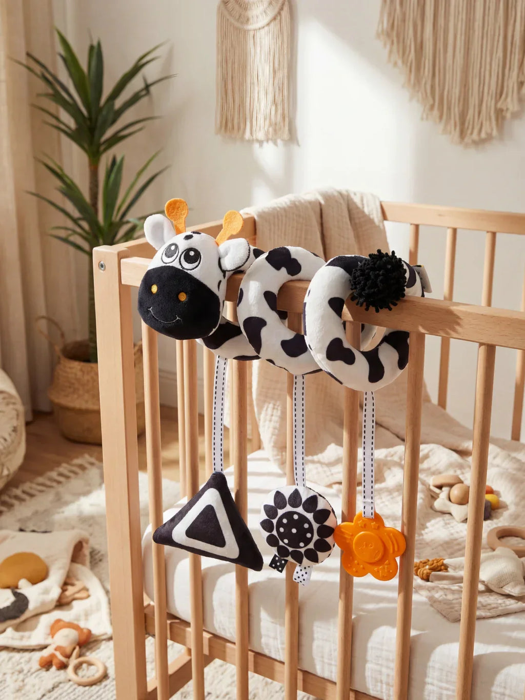 Activity Spiral Toy For Visual Stimulation In Babies