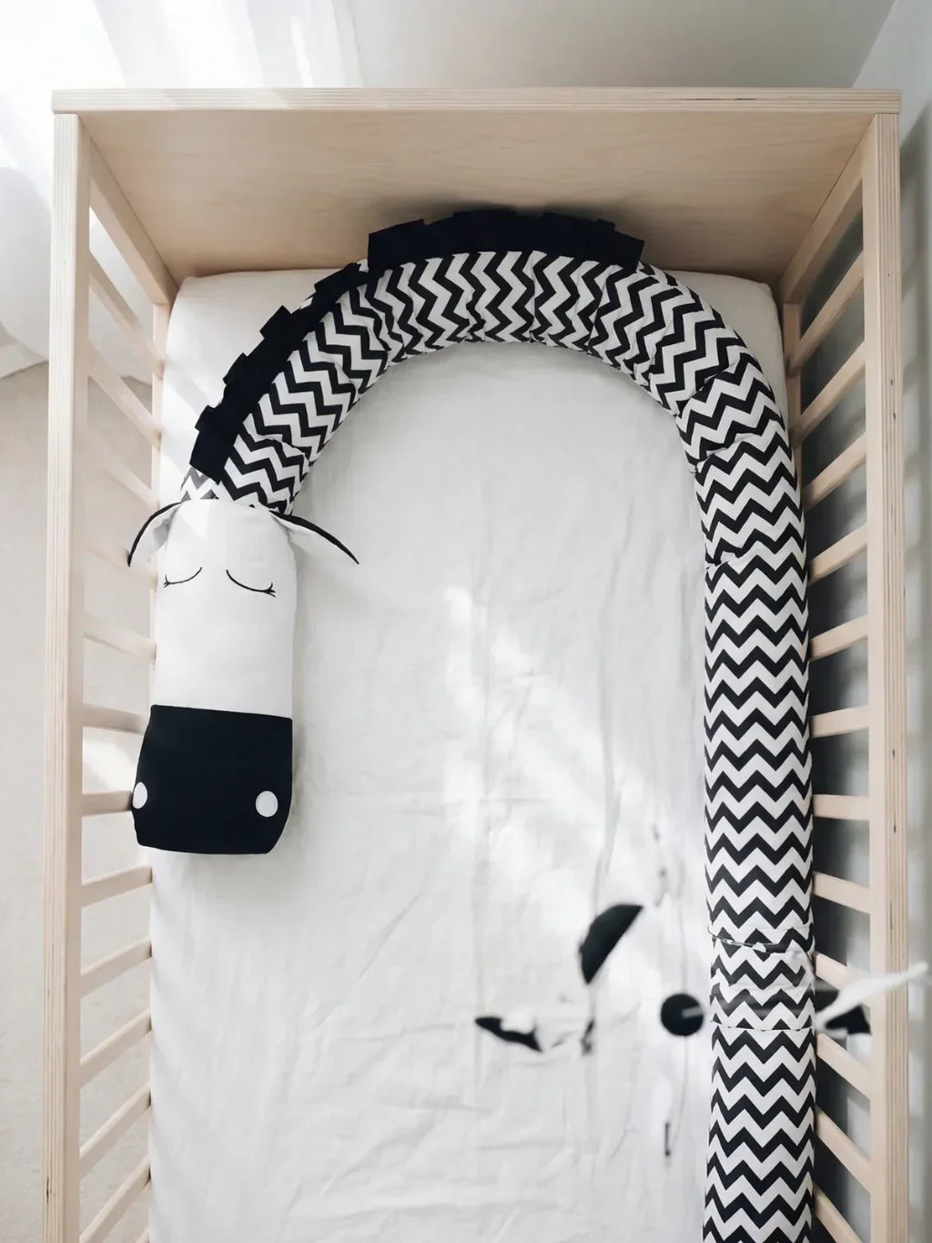Pelindung Katil Bayi Zebra Kapas Tulen Premium