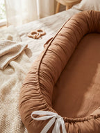 Ergonomic Baby Bed Reducer, Cushioned Crib Bumper for Cozy Sleep